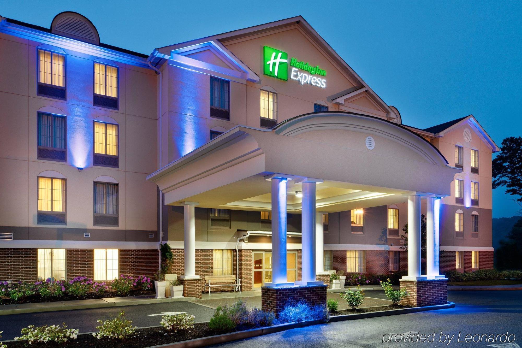 Hotel Holiday Express Haskell-wayne Area By Ihg Haskell